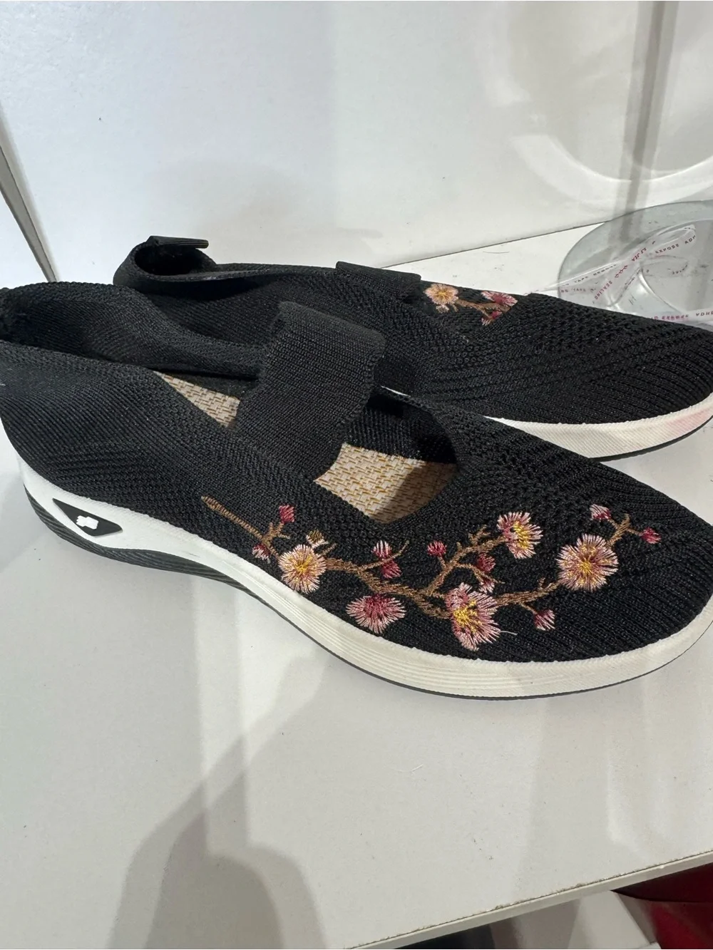 Black Slip-On Knit Floral Sneakers - Unbranded